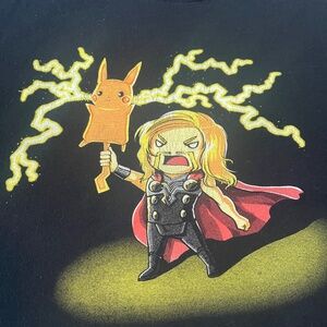 TEETURTLE pokemon  men's black t-shirt size 2XL with lightening, gently worn,